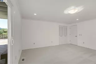 1386 Arcadia Dr, Roseburg, OR 97470 - Photo 25