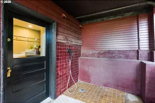 1442 SW Vista Ave, Portland, OR 97201 - Photo 45