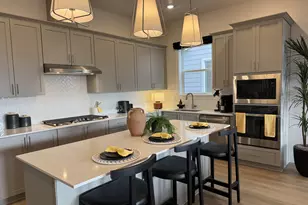 16853 SW Pomelo Dr, King City, OR 97224 - Photo 5