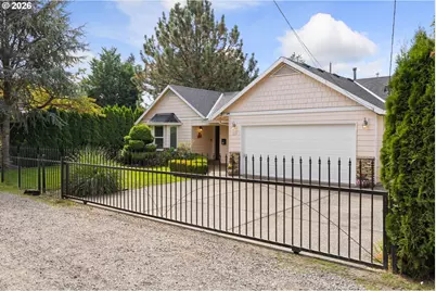 217 SE 90th Ave, Portland, OR 97216 - Photo 3