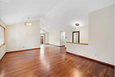 217 SE 90th Ave, Portland, OR 97216 - Photo 7