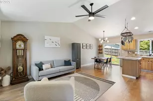 652 Sitka Deer Ct NW, Salem, OR 97306 - Photo 5