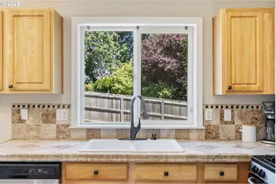 652 Sitka Deer Ct NW, Salem, OR 97306 - Photo 11