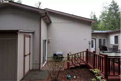 327 Southridge Dr, Florence, OR 97439 - Photo 35