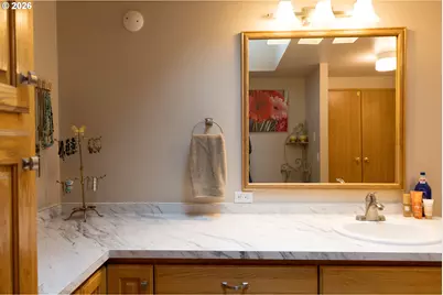 327 Southridge Dr, Florence, OR 97439 - Photo 23