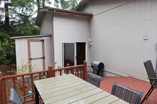 327 Southridge Dr, Florence, OR 97439 - Photo 45