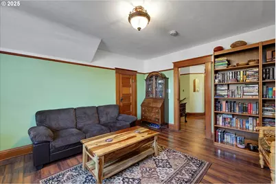 835 N Main Ave, Gresham, OR 97030 - Photo 19