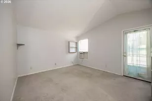 210 NW 111th Loop, Vancouver, WA 98685 - Photo 11