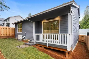 2250 NE 207th Pl, Fairview, OR 97024 - Photo 31