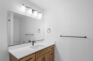 2250 NE 207th Pl, Fairview, OR 97024 - Photo 33