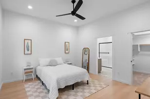 2250 NE 207th Pl, Fairview, OR 97024 - Photo 21