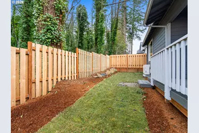 2250 NE 207th Pl, Fairview, OR 97024 - Photo 33