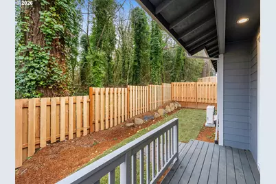2250 NE 207th Pl, Fairview, OR 97024 - Photo 41