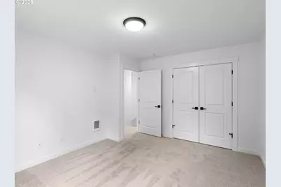 2250 NE 207th Pl, Fairview, OR 97024 - Photo 35