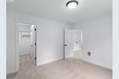 2250 NE 207th Pl, Fairview, OR 97024 - Photo 27