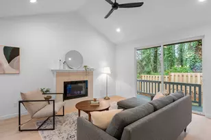2250 NE 207th Pl, Fairview, OR 97024 - Photo 11