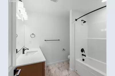 2250 NE 207th Pl, Fairview, OR 97024 - Photo 25
