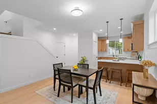 2250 NE 207th Pl, Fairview, OR 97024 - Photo 13