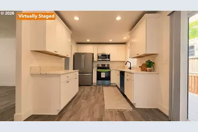 1940 SE 143rd Ave, Portland, OR 97233 - Photo 13