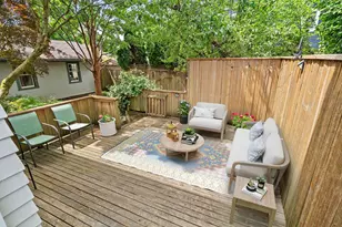 537 NE Royal Ct, Portland, OR 97232 - Photo 35