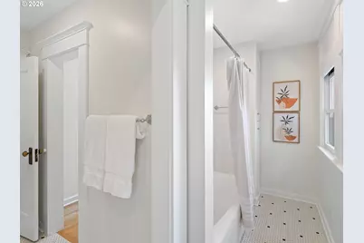 537 NE Royal Ct, Portland, OR 97232 - Photo 27