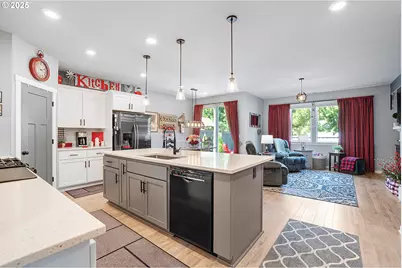 2091 35th Ave, Forest Grove, OR 97116 - Photo 5