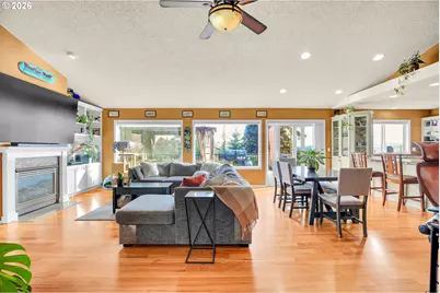 996 Parkway Dr, Salem, OR 97304 - Photo 9