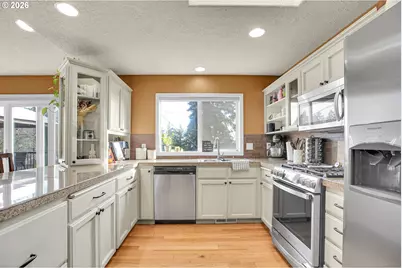 996 Parkway Dr, Salem, OR 97304 - Photo 19