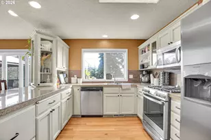 996 Parkway Dr, Salem, OR 97304 - Photo 19