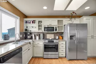 996 Parkway Dr, Salem, OR 97304 - Photo 21