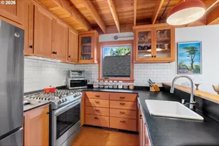 32 Hamilton Ave, Underwood, WA 98651 - Photo 15