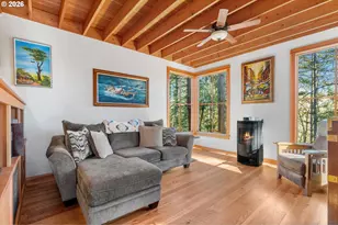 32 Hamilton Ave, Underwood, WA 98651 - Photo 11