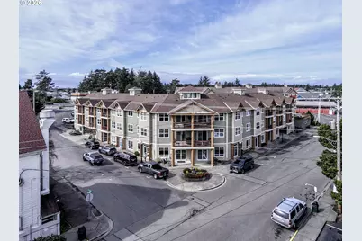 179 Laurel St #9, Florence, OR 97439 - Photo 1