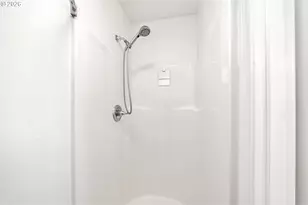 2189 SW 198th Ave, Beaverton, OR 97003 - Photo 17