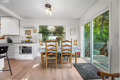 17005 NE Hillsboro Hwy, Newberg, OR 97132 - Photo 9