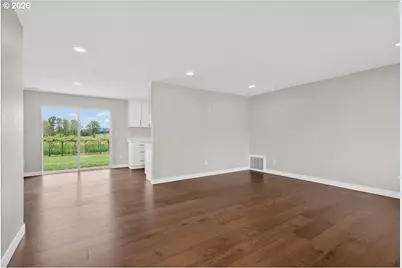 553 Elm St, Jefferson, OR 97352 - Photo 5