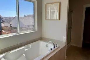 1457 N Millican Creek St, Lafayette, OR 97127 - Photo 15