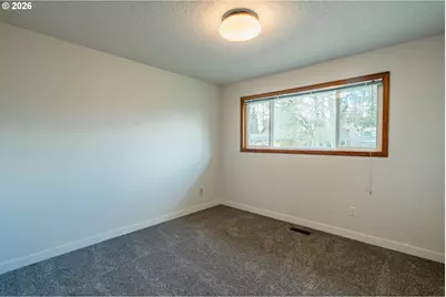 5484 SE Roethe Rd, Milwaukie, OR 97267 - Photo 23