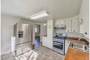 27163 Old Rainier Rd, Rainier, OR 97048 - Photo 11