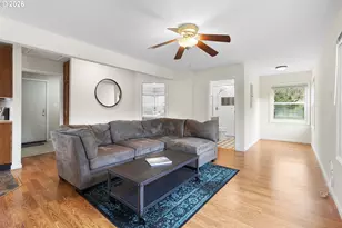 8925 NE Fremont St, Portland, OR 97220 - Photo 3