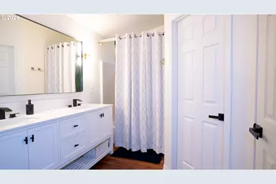 8520 NE 16th Ln, Vancouver, WA 98664 - Photo 11