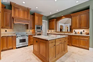 12320 NW Sargent Ln, Portland, OR 97231 - Photo 9