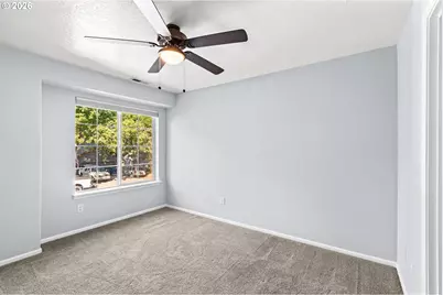 1354 Skipper Ave, Eugene, OR 97404 - Photo 27