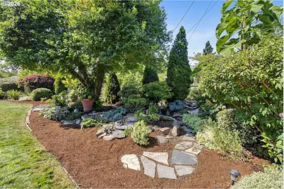 1646 H St, Springfield, OR 97477 - Photo 37