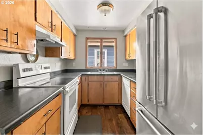 1646 H St, Springfield, OR 97477 - Photo 11