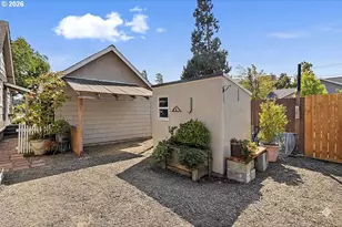 1646 H St, Springfield, OR 97477 - Photo 41