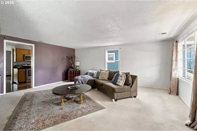 1646 H St, Springfield, OR 97477 - Photo 5