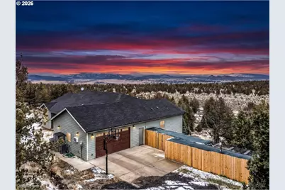 5518 NW Cedar Pl, Prineville, OR 97754 - Photo 1