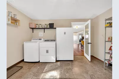 34000 SE Colorado Rd, Sandy, OR 97055 - Photo 31