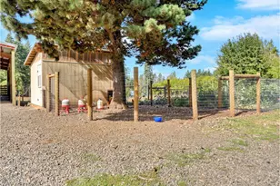 34000 SE Colorado Rd, Sandy, OR 97055 - Photo 35